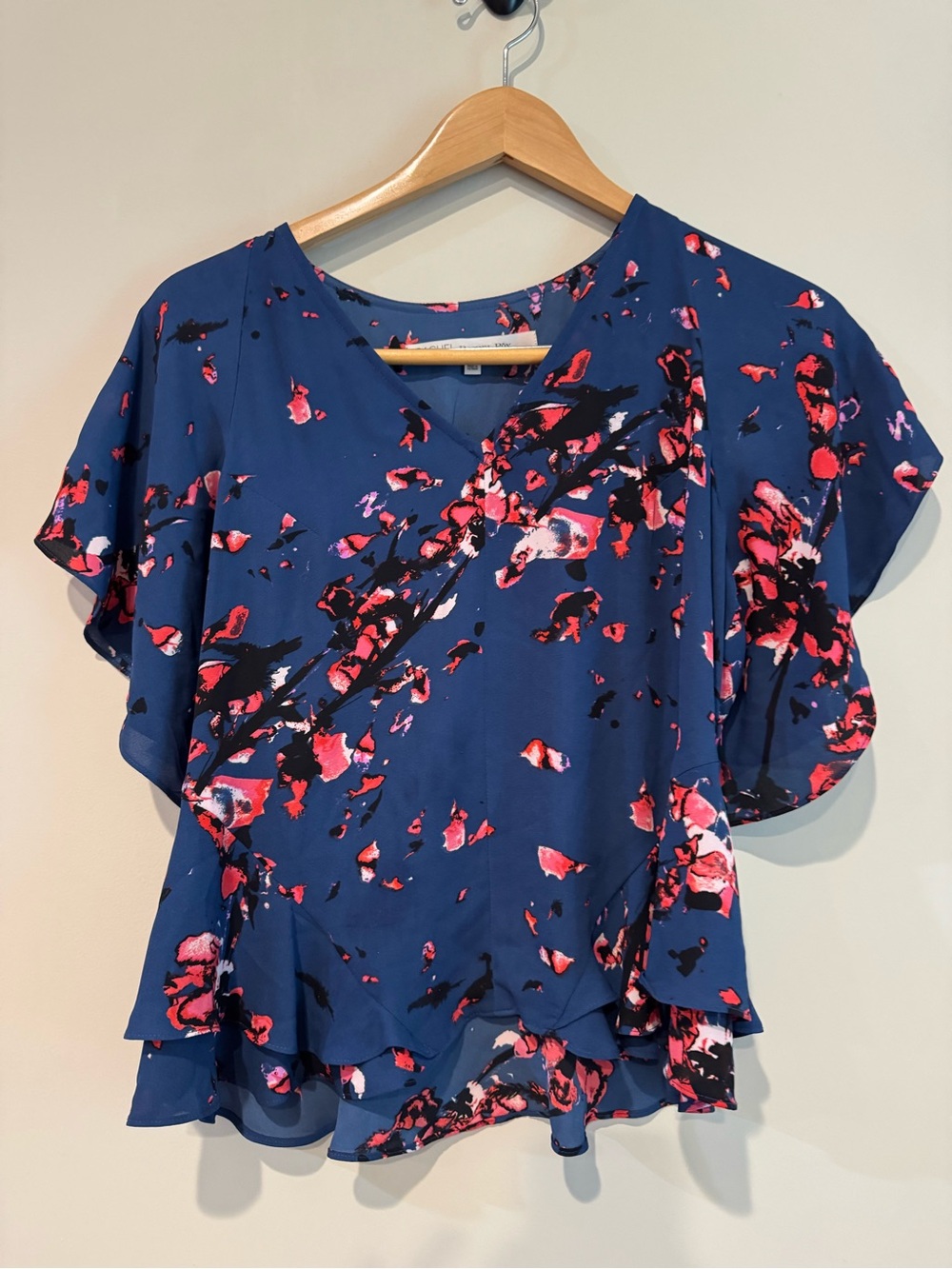 RACHEL Rachel Roy Navy Floral Flutter Sleeve Blouse with Pink Accents